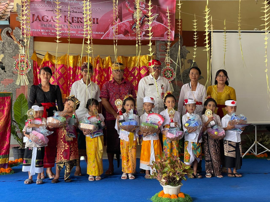 PELAKSANAAN BULAN BAHASA BALI