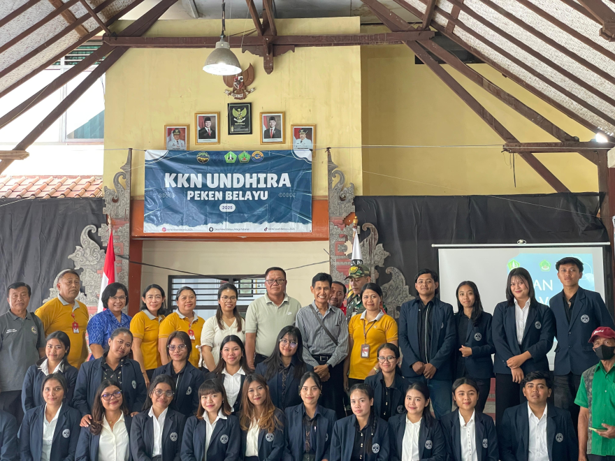 UJIAN AKHIR DAN PENARIKAN MAHASISWA KKN UNIVERSITAS DHYANA PURA